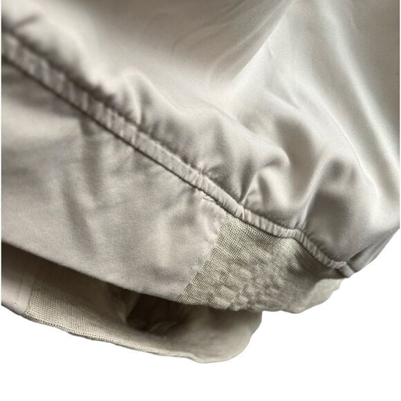 Devon and Jones Sport Men’s Beige V-neck Pullover Size Medium 2 0391 - Picture 5 of 8